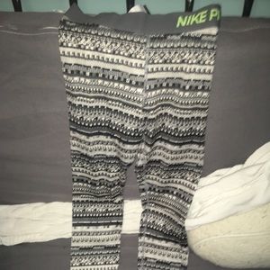 Nike leggings